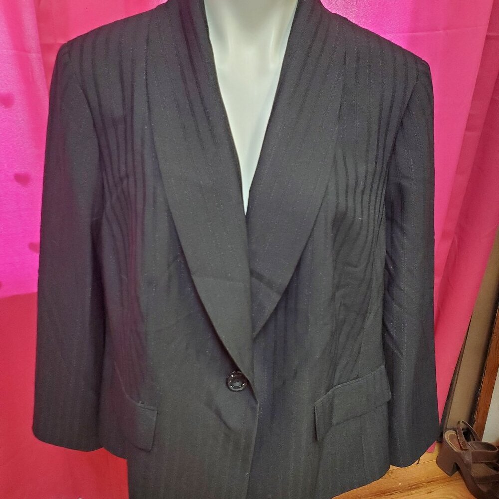 #218 Le Suit Grey Dress Jacket Blazer with Subtle Pinstripes 18W